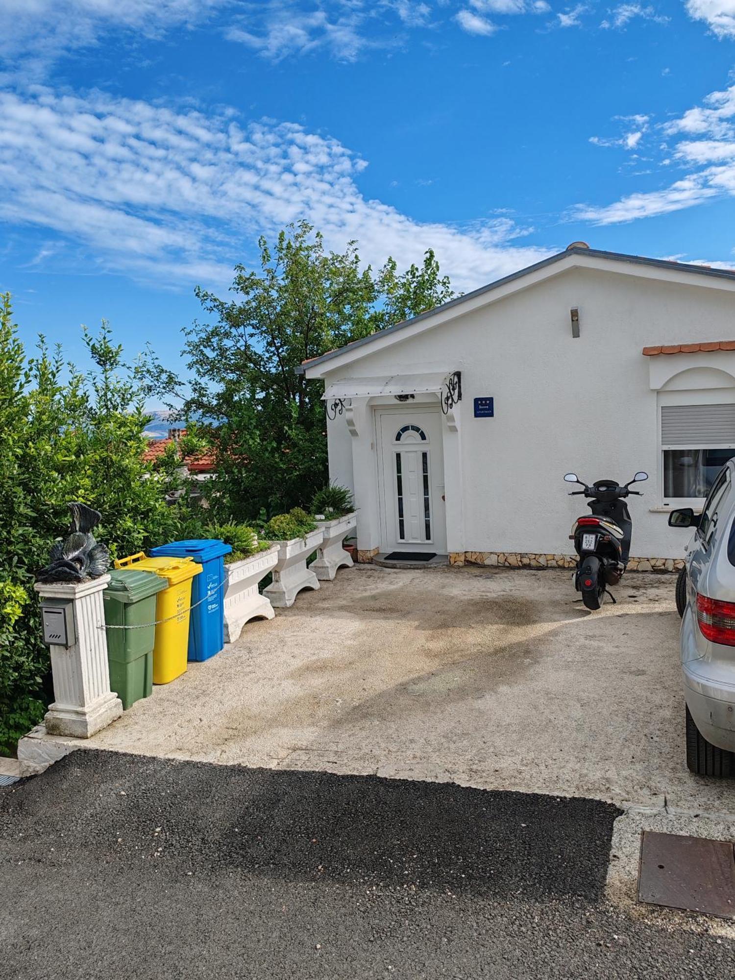 Art Gallery House With A Small Relaxing Pool Crikvenica Bagian luar foto