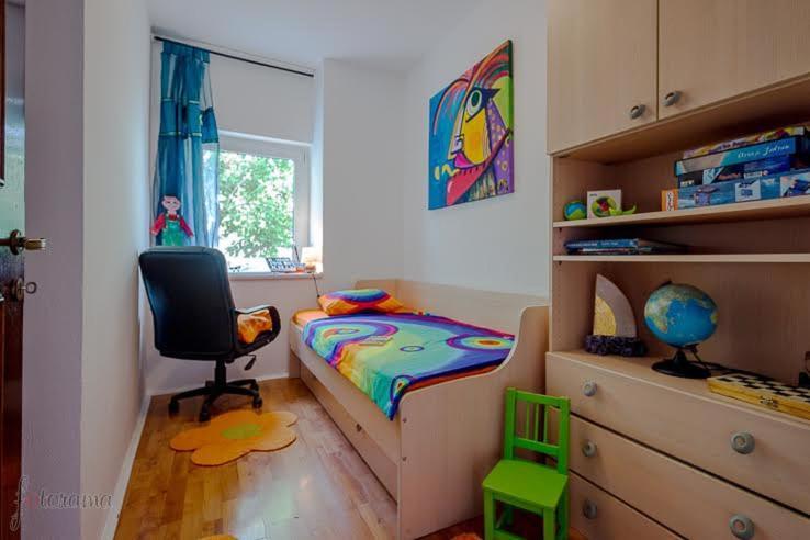 Art Gallery House With A Small Relaxing Pool Crikvenica Bagian luar foto