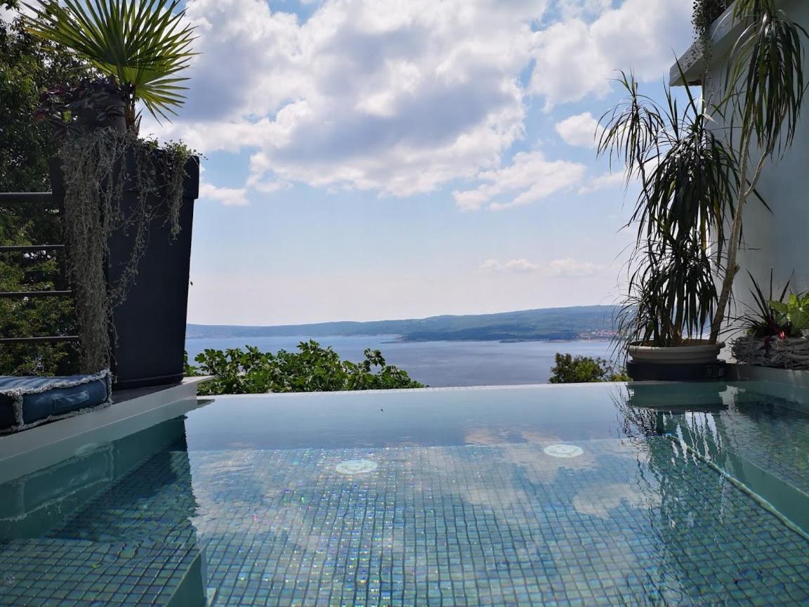 Art Gallery House With A Small Relaxing Pool Crikvenica Bagian luar foto